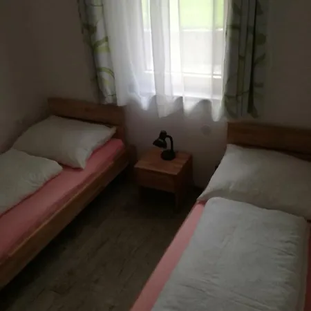 Kapellhaeusl 公寓 *